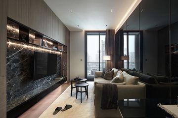 2 Bedroom Condo for rent in The Esse at Singha Complex, Bang Kapi, Bangkok near MRT Phetchaburi