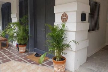 4 Bedroom Townhouse for rent in Khlong Tan Nuea, Bangkok