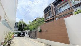 4 Bedroom Townhouse for sale in Thung Maha Mek, Bangkok