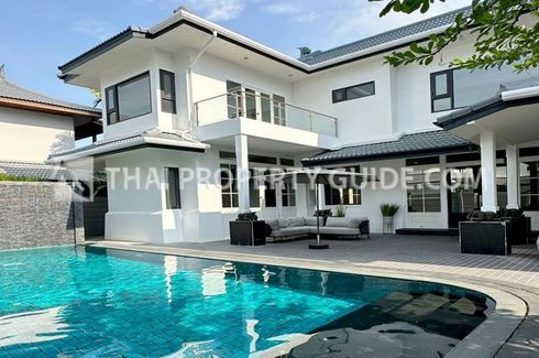 5 Bedroom House for rent in Khlong Tan Nuea, Bangkok