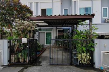 3 Bedroom Townhouse for sale in Gusto Petchkasem-Taweewattana, Thawi Watthana, Bangkok