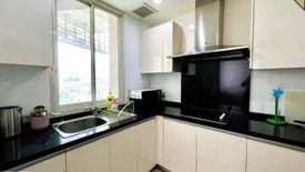 2 Bedroom Condo for sale in Watermark Chaophraya River, Bang Lamphu Lang, Bangkok