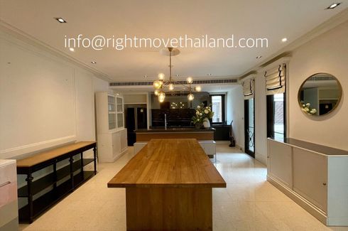 2 Bedroom Condo for rent in Baan Lux - Sathon, Chong Nonsi, Bangkok near MRT Khlong Toei