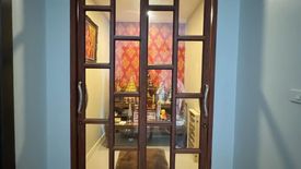 6 Bedroom House for sale in Suan Luang, Bangkok