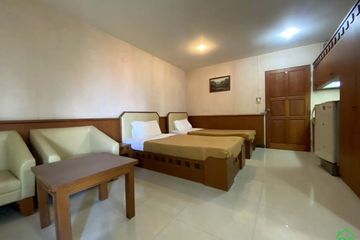 Condo for sale in Night Bazaar Condotel, Chang Khlan, Chiang Mai