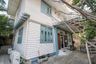3 Bedroom House for rent in Bowon Niwet, Bangkok near MRT Democracy Monument