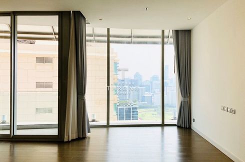 2 Bedroom Condo for sale in Magnolias Ratchadamri Boulevard, Langsuan, Bangkok near BTS Ratchadamri