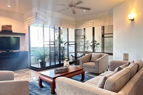 3 Bedroom Apartment for rent in Raintree Village Apartment, Khlong Tan Nuea, Bangkok near BTS Phrom Phong