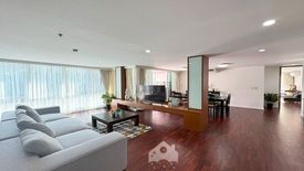 4 Bedroom Apartment for rent in Sathorn Gallery Residences, Silom, Bangkok near BTS Surasak