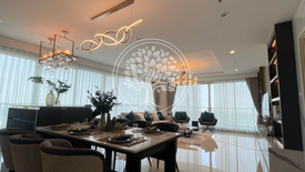 3 Bedroom Condo for rent in Supalai Riva Grande, Chong Nonsi, Bangkok