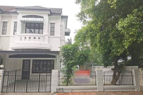 2 Bedroom Townhouse for sale in Nong Chom, Chiang Mai