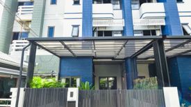 5 Bedroom Townhouse for rent in Samrong Nuea, Samut Prakan near BTS Bearing