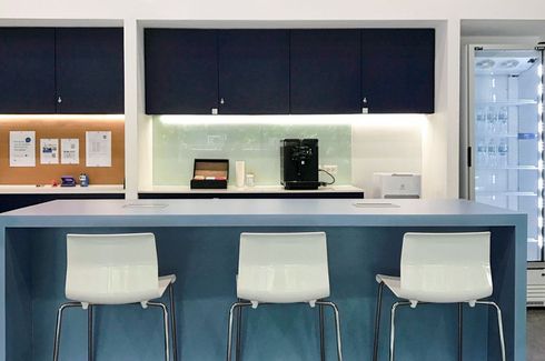 Office for rent in Silom, Bangkok near BTS Saint Louis