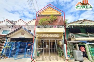 3 Bedroom Townhouse for sale in Prawet, Bangkok