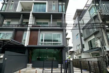 6 Bedroom Office for rent in B Square Rama9 - Mengjai, Wang Thonglang, Bangkok