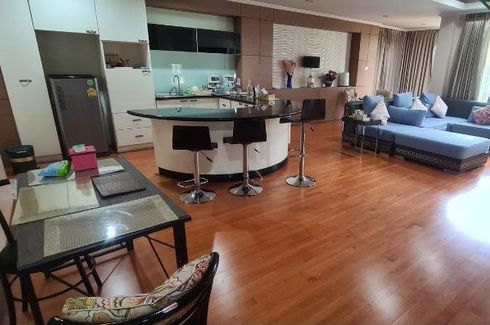 4 Bedroom House for sale in Khlong Tan, Bangkok near BTS Phrom Phong