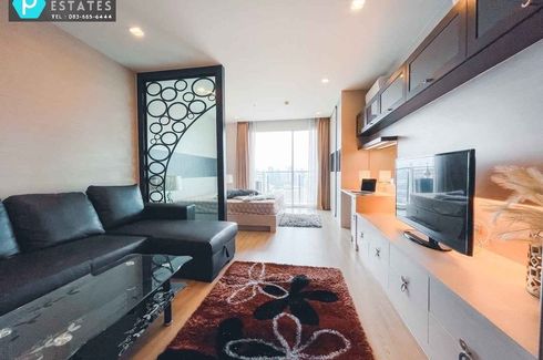 Condo for rent in Sky Walk Condominium, Phra Khanong Nuea, Bangkok near BTS Phra Khanong