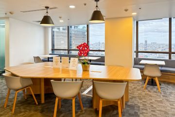 Office for rent in Chartered Square Sathorn, Silom, Bangkok near BTS Surasak