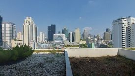 2 Bedroom Condo for sale in Khlong Toei, Bangkok near BTS Nana