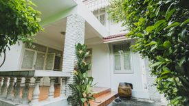 3 Bedroom House for rent in Langsuan, Bangkok near BTS Ploen Chit