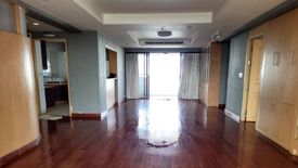 3 Bedroom Condo for sale in Riverside Tower, Bang Khlo, Bangkok