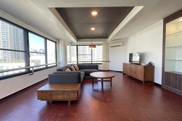 3 Bedroom Apartment for rent in Khlong Tan, Bangkok near BTS Thong Lo