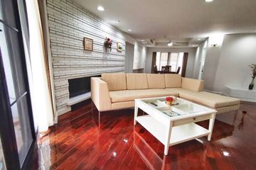 3 Bedroom Condo for rent in Cosmo Villa, Khlong Toei, Bangkok near BTS Asoke