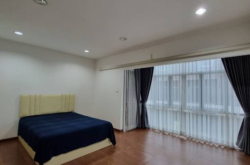 3 Bedroom Townhouse for sale in Bang Khen, Nonthaburi