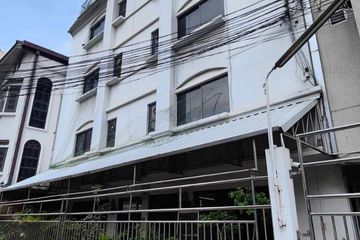 Condo for rent in Khlong Tan, Bangkok