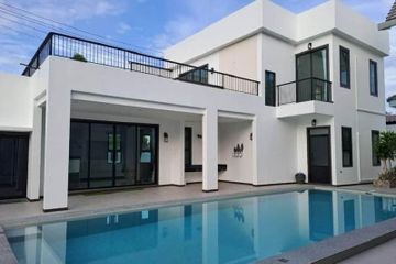 5 Bedroom Villa for Sale or Rent in Huai Yai, Chonburi