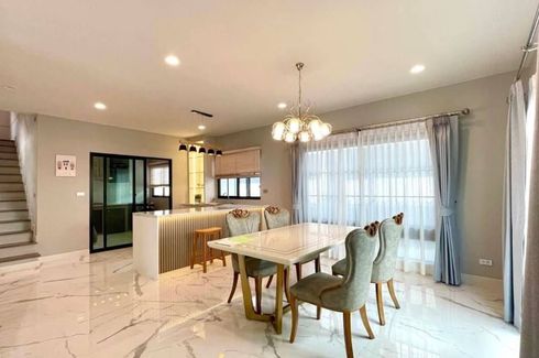 4 Bedroom House for Sale or Rent in Bang Na, Bangkok