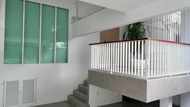 3 Bedroom Townhouse for sale in Phra Khanong, Bangkok near BTS Thong Lo