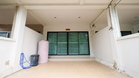 3 Bedroom Commercial for sale in Lak Song, Bangkok