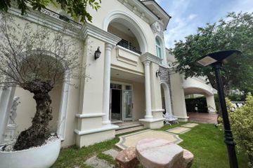 4 Bedroom House for sale in Bang Na, Bangkok