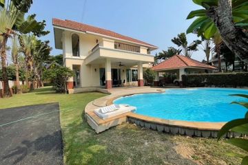 4 Bedroom Villa for rent in Nong Pa Khrang, Chiang Mai