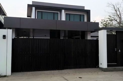 5 Bedroom Villa for rent in Pa Daet, Chiang Mai
