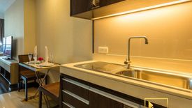 1 Bedroom Serviced Apartment for rent in Jasmine Grande Residence, Phra Khanong, Bangkok near BTS Phra Khanong