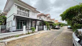 3 Bedroom House for sale in Sam Wa Tawan Tok, Bangkok