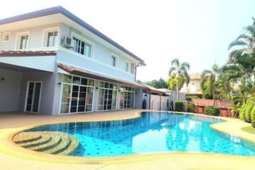6 Bedroom Villa for Sale or Rent in Chai Sathan, Chiang Mai