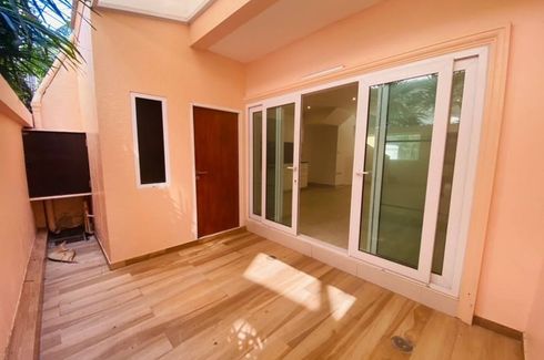 3 Bedroom Villa for sale in Nong Prue, Chonburi