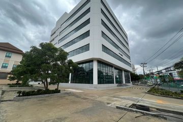 Office for rent in Sam Sen Nok, Bangkok