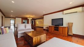 4 Bedroom Apartment for rent in Baan Pakapan, Khlong Tan, Bangkok near BTS Phrom Phong