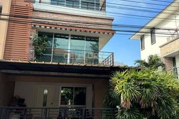 3 Bedroom Townhouse for sale in Plus City Park Srinagarindra-Suanluang, Bang Chak, Bangkok