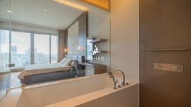 2 Bedroom Condo for rent in 185 Rajadamri, Lumpini, Bangkok near BTS Ratchadamri