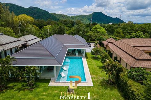 4 Bedroom Villa for sale in Palm Hills Golf Club & Residence, Cha am, Phetchaburi