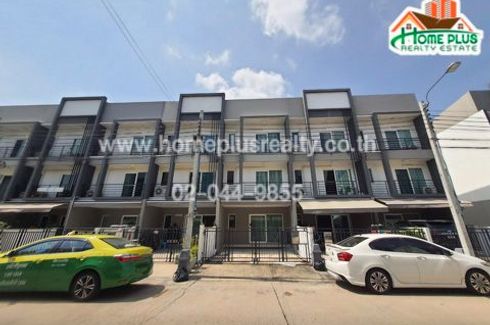 3 Bedroom Townhouse for sale in Baan Klang Mueng Suanluang, Dokmai, Bangkok