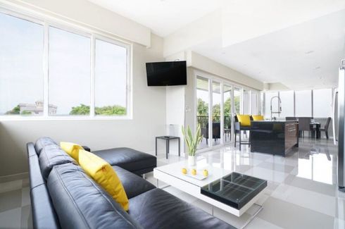 Life Beach Residence