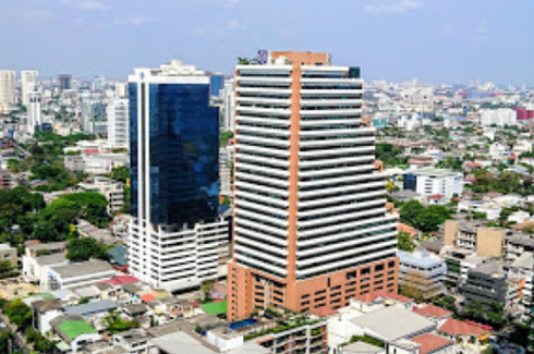 Sorachai Building Sukhumvit