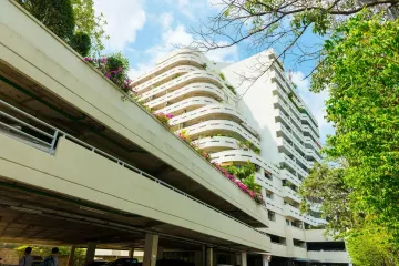 2 Bedroom Condo for rent in BAAN SUKHUMVIT 36, Khlong Tan, Bangkok near BTS Thong Lo