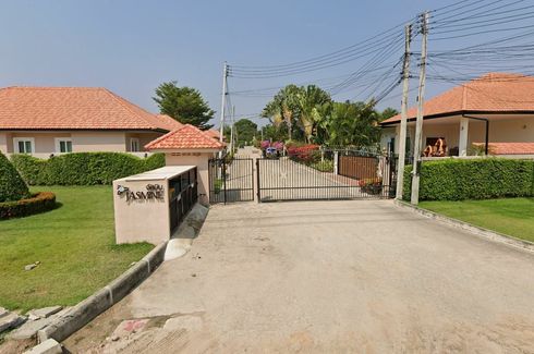 Jasmine Village